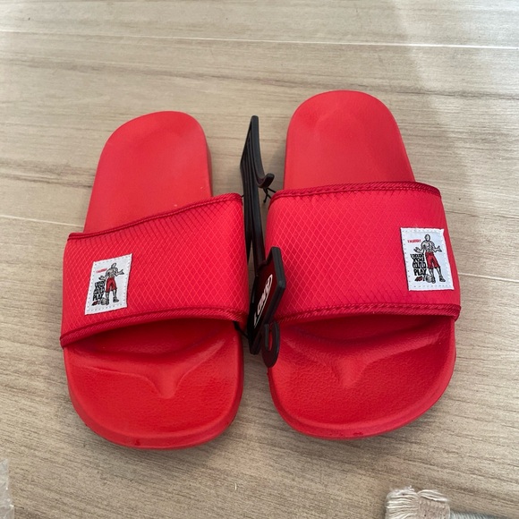 🔴Mens size 9 slip one sandals AND 1 Shatter - Picture 5 of 7